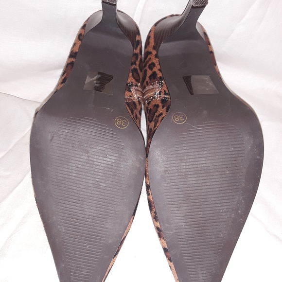 High Heels - Picture 4 of 4